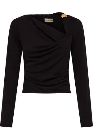 Nicholas Ilara top