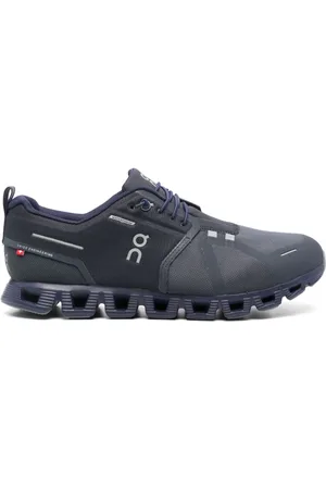 On Running Cloud 5 waterproof sneakers