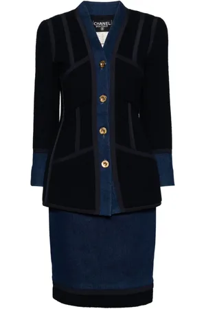 CHANEL 1990 setup suit jacket skirt