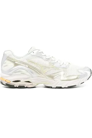Mizuno Wave Rider 10 sneakers