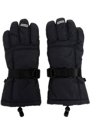 UGG Shasta gauntlet gloves