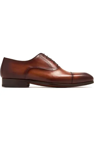 Magnanni Leather Oxford shoes