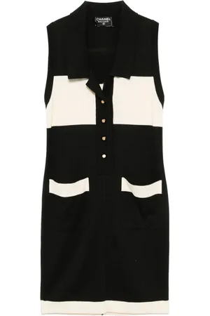 CHANEL 2000s cc mark button dress