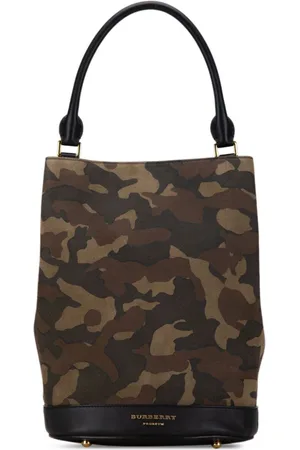 Burberry 2000-2017 Suede Camouflage shoulder bag