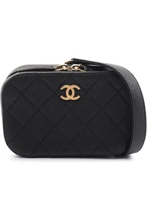CHANEL 2019 CC diamond-quilted belt bag