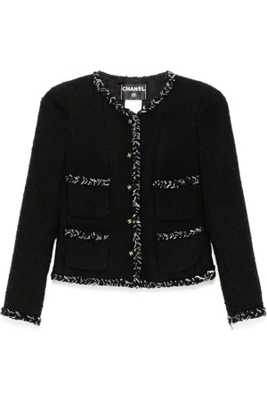 CHANEL 2007 collarless tweed jacket