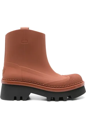 Chloé Logo-embossed boots