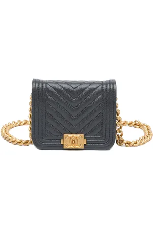 CHANEL 2021 Chevron Caviar Boy belt bag