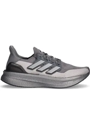 adidas Ultraboost 5 sneakers