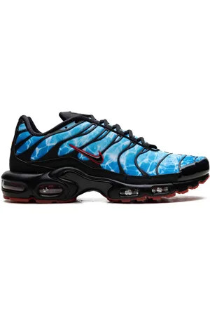 Nike Air Max Plus "Shark Attack"