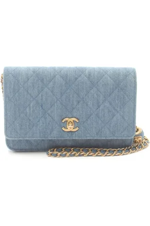 CHANEL 2021s matelassé cross body bag