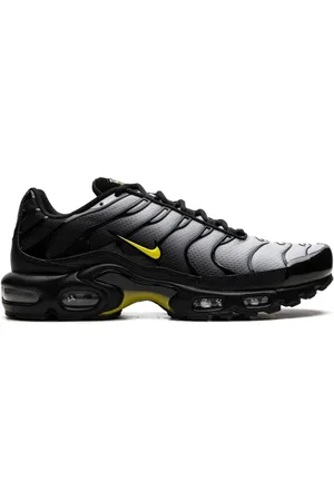 Nike Air Max Plus sneakers