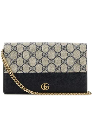 Gucci GG Marmont clutch