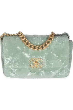 CHANEL 2020 small 19 shoulder bag