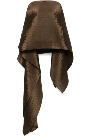 PLEATS PLEASE ISSEY MIYAKE Madame-T August scarf