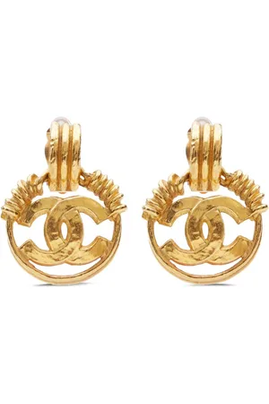 CHANEL 2004 CC clip-on earrings