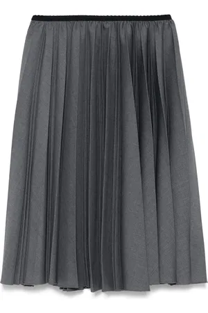 Nº21 Pleated mini skirt