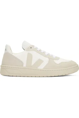 Veja V-10 Sneakers in Nude