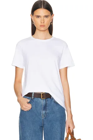 Skall Studio Andy Tee in White