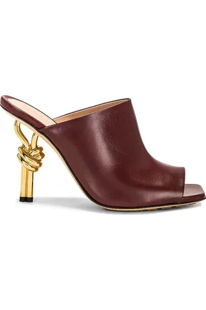 Bottega Veneta Knot Mule Sandal in Burgundy