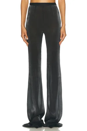 PRISCAVera Fitted Flared Pant in