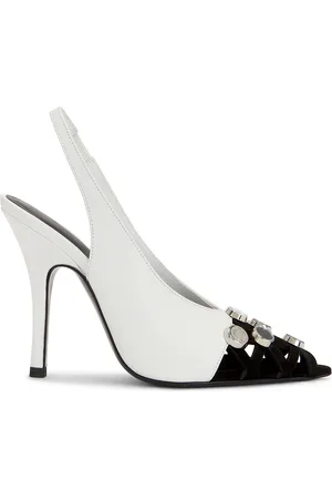 The Attico Fiona 105mm Slingback in Black
