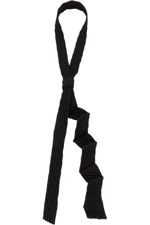Issey Miyake Zigzag Tie in