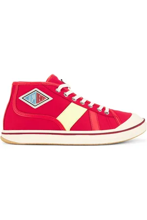 Bottega Veneta Eliot Sneaker in Red