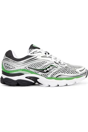 Saucony Progrid Omni 9 in Grey