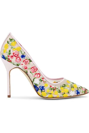 Manolo Blahnik Jardino 105 Pump in Yellow