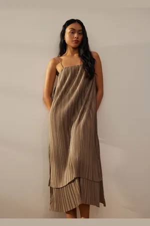 Love Bonito Plisse Trapeze Column Midaxi Dress-235-L