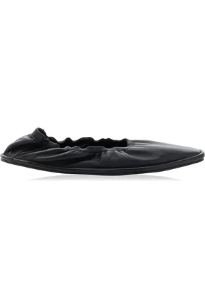 St Agni Gathered Leather Ballet Flats