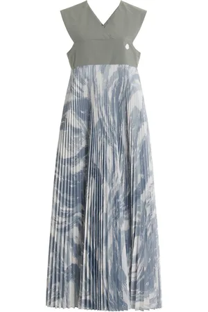 Moncler 4 Moncler Hyke Plisse Maxi Dress