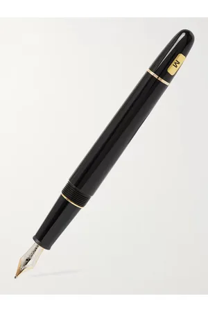 Montblanc Meisterstück Classique Resin and Rhodium and Gold-Plated Fountain Pen