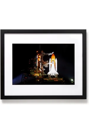 Sonic Editions Framed 2011 Space Shuttle Discovery, 16"" x 20"" - Men
