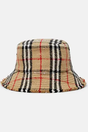Caps burberry store