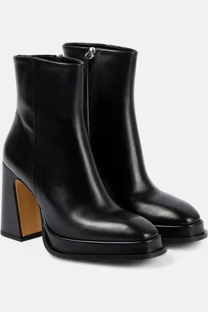 Souliers Martinez Nova Chueca leather ankle boots