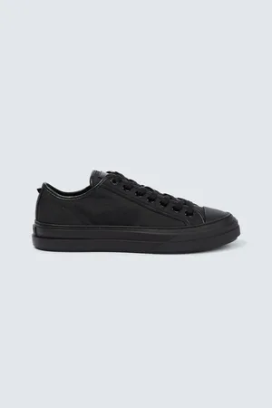 VALENTINO GARAVANI Low-top sneakers