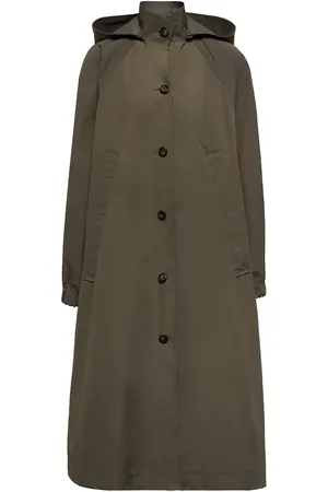 Deveaux New York Meg nylon coat