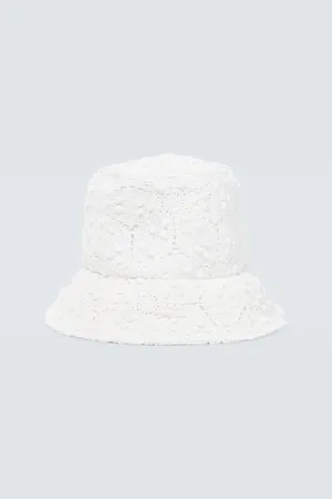 Comme des Garçons Comme des GarÃ§ons Shirt Crochet bucket hat