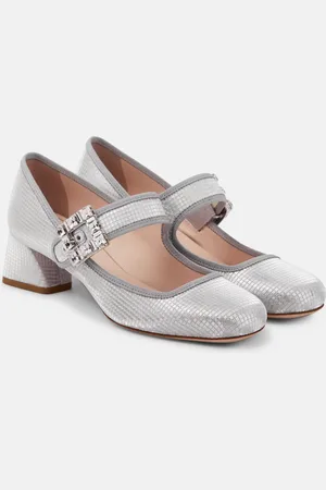 Roger Vivier TrÃ©s Vivier embellished pumps
