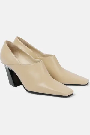Bottega Veneta Lewis leather pumps