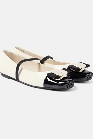 Salvatore Ferragamo Zina leather ballet flats