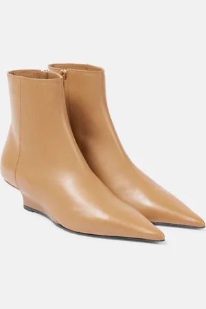 Totême Sharp 40 leather ankle boots