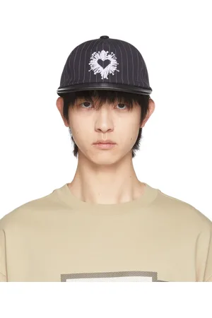 We11 Done Heart Embroidery Stripe Cap