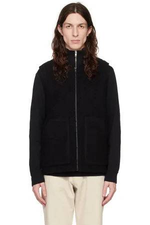 NN.07 Noel Vest