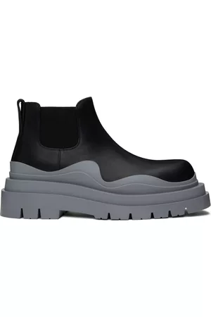 Bottega Veneta Men Boots - Black & Gray Tire Chelsea Boots