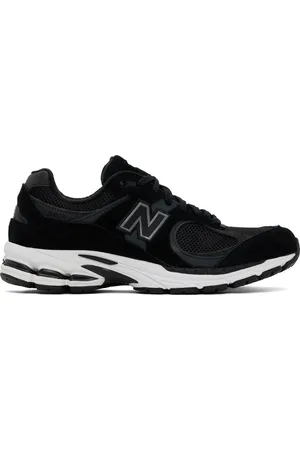 New Balance 2002R Sneakers