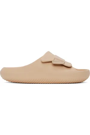 Crocs Beige Mellow Luxe Recovery Slides