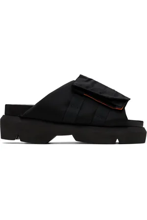 SACAI Black Pocket Slides